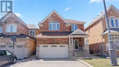 Excellent Location !! Where Brampton Meets Mississauga On Lion Head Golf & Streetsville Glen Golf !!...