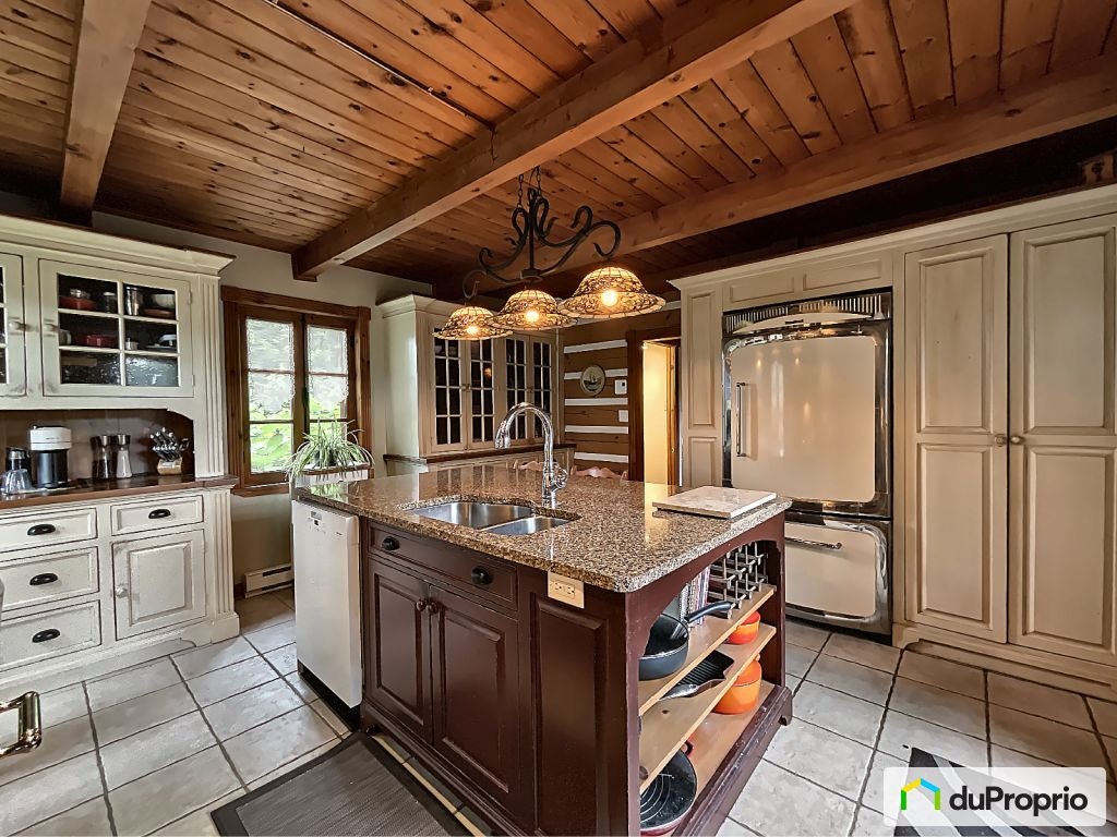 $679,000 - 2 Storey for sale in St-Hyacinthe (Douville) — photo 3