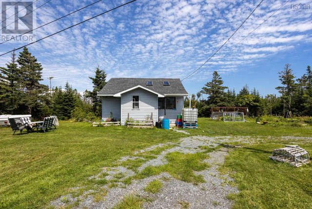 2761 Ostrea Lake Road Pleasant Point, Nova Scotia in Houses for Sale in Dartmouth - Image 3