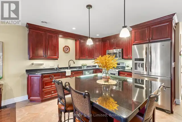 22 NYAH COURT Kincardine, Ontario in Houses for Sale in Owen Sound - Image 15