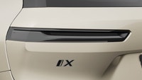 Le nouveau* iX M70 xDrive 2026* combines performance, luxe et durabilité. Avec ses multiples fonctio... (image 9)