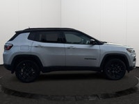 EXECUTIVE CROSSTOWN DEMO! Leatherette Seats, Full Sunroof, Pwr Frt, Fixed Rear, Remote Start System,... (image 5)