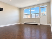 Everything close to home! Just minutes from Highway 401 at Markham and Lawrence and serviced by TTC... (image 3)