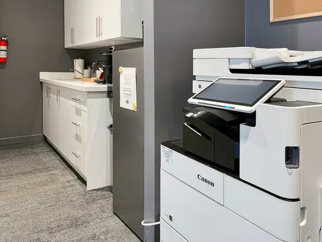 Coworking space for rent in Hullmark Center Toronto in Commercial & Office Space for Rent in City of Toronto - Image 7