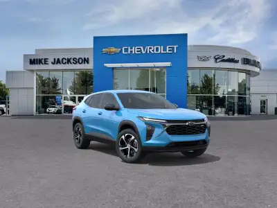 Trax FWD 1RS 2026 Chevrolet Trax Engine: Turbocharged Gas 3-Cyl 1.2L/ L/100Km City: 8.5 L/100Km Hwy:...