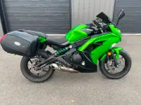 Kawasaki ninja 650 $3995.   ou   $130/mois