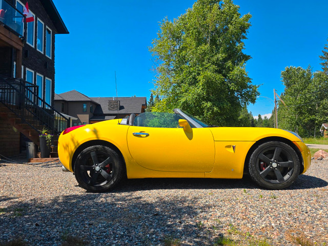 2007 Pontiac Solstice in Cars & Trucks in Prince Albert - Image 4