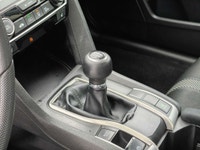 6-SPEED MANUAL, POWER WINDOWS, BACKUP CAMERA, POWER LOCKS, A/C, TILT, CRUISE, KEYLESS ENTRY AND MUCH... (image 9)