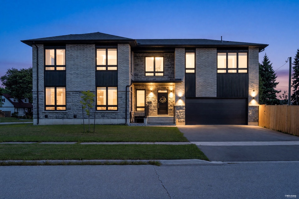 Luxury 4-Bedroom Detached Home in Ajax | Custom Built