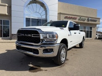 This Ram 3500 boasts a Intercooled Turbo Diesel I-6 6.7 L/408 engine powering this Automatic transmi... (image 1)