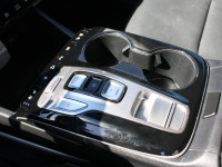 The 2022 Hyundai Tucson Hybrid Ultimate AWD is a premium compact SUV that combines advanced hybrid t... (image 9)
