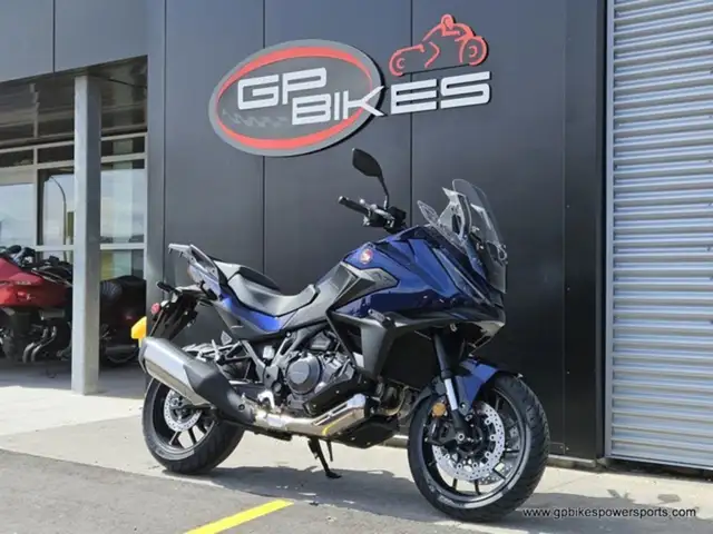 Honda NT1100 in Street, Cruisers & Choppers in Oshawa / Durham Region - Image 2