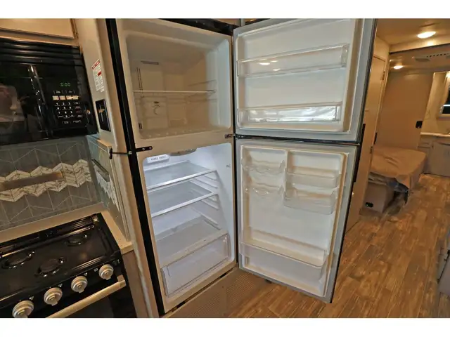 2022 Thor Motor Coach Hurricane 35M Classe A VR / RV 1.5 SDB + F in RVs & Motorhomes in Laval / North Shore - Image 12