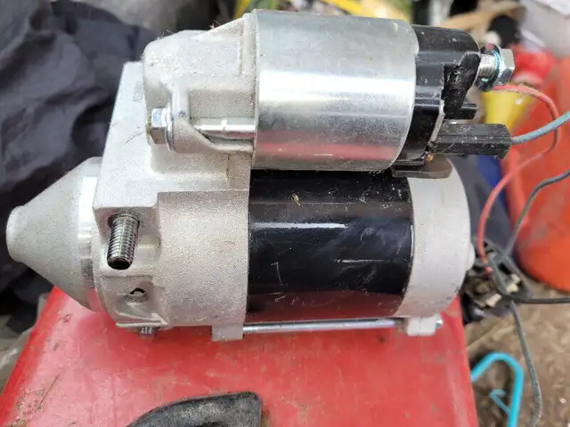 Brand new starter off riding lawnmower in Lawnmowers & Leaf Blowers in Belleville - Image 2