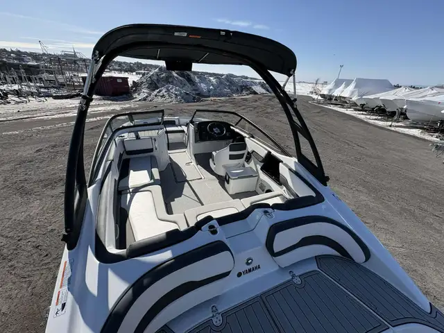 2026 Yamaha AR 195 in Powerboats & Motorboats in Rimouski / Bas-St-Laurent - Image 9