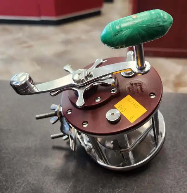 Penn Peer No. 309 Fishing Reel