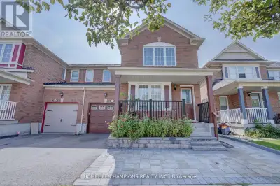 Beautiful Semi-Detached home with 3+1 Bed With finished walk-out basement*** Very calm & compact Nei...