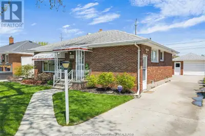 446 ST. JOHN Windsor, Ontario