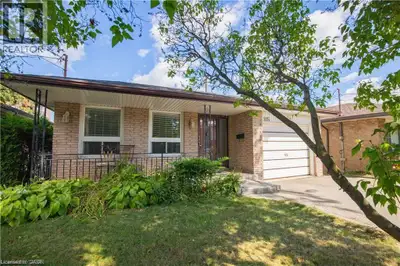 SUPER WEST MOUNTAIN LOCATION! Welcome to this well-maintained 3+1 bedroom home in the popular Mountv...