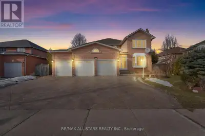 2227 RODICK ROAD Markham (Cachet), Ontario