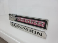 GMC SIERRA 1500 SLE Z71 KODIAK 2018 V8 5.3 LITRES VORTEC 4X4 DOUBLE-CAB BOITE DE 6 ET DEMI TOUT ÉQUI... (image 5)