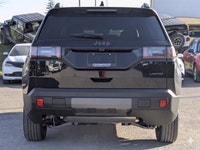 This Jeep Cherokee has a trusty Intercooled Turbo Gas/Electric I-4 1.6 L/98 engine powering this Var... (image 6)