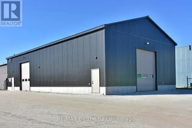 3 - 23 STEWART ROAD Collingwood, Ontario in Commercial & Office Space for Rent in Oakville / Halton Region - Image 35