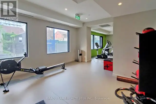 717 - 55 ONTARIO STREET Toronto (Moss Park), Ontario in Long Term Rentals in City of Toronto - Image 11