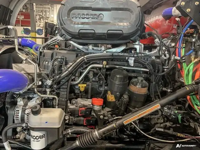 2025 Kenworth T680 in Heavy Trucks in Moncton - Image 8