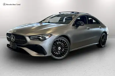 Seulement 90 KM ! Ensemble de Garnitures Exclusifs, Ensemble de Nuit AMG, Ensemble de style AMG, Cam...