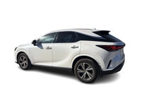 Modèle Premium. Apple Carplay, Sièges chauffants et ventilés en avant, volant chauffant, caméra de r... (image 8)