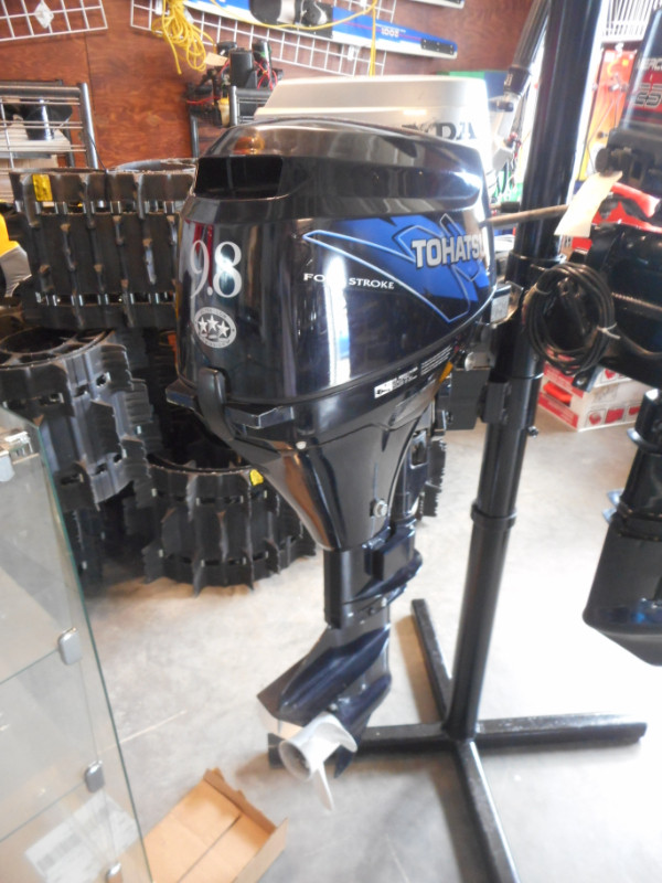 USED OUTBOARD MOTORS in Other in Dawson Creek - Image 2