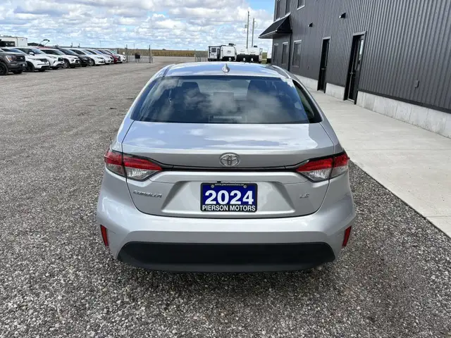 2024 TOYOTA COROLLA LE64959939336321122