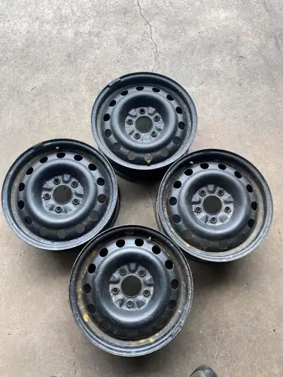 Four 16 inch x6 1/2 wide ..5x120 bolt pattern rims. In good condition $100 We also sell and install...