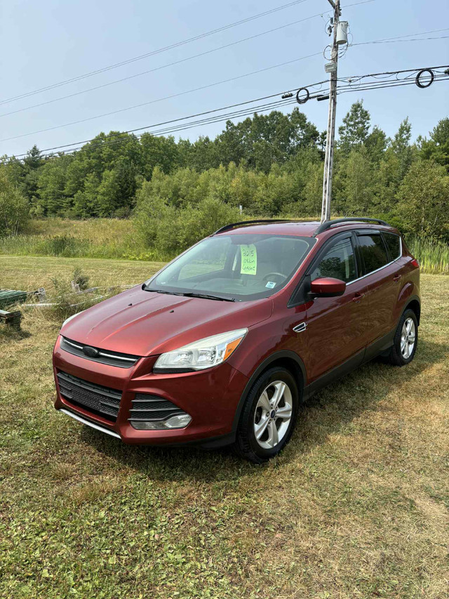 2015 Ford Escape SE AWD in Cars & Trucks in New Glasgow - Image 4