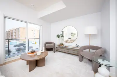****Special Lease Offer –1 Month Free Over 12-month Lease & 2 Months Free Pet Fee!**** Spacious Unit...