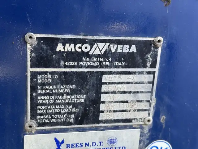 2015 Hino 358 22 Foot Dump Flatdeck with Amco Veba Crane and Air in Heavy Trucks in Regina - Image 32