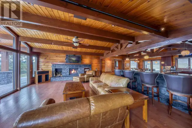 2175 WESTSIDE Road Invermere, British Columbia in Houses for Sale in Revelstoke - Image 26