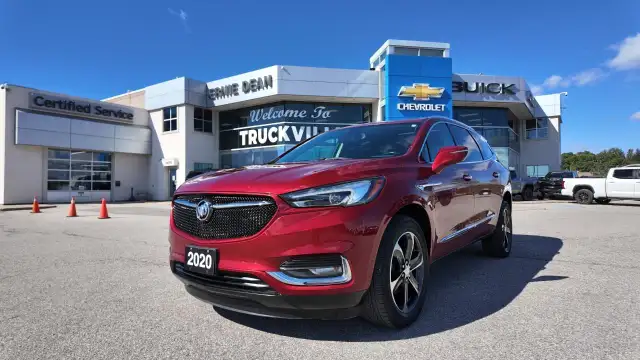 2020 Buick Enclave Essence Essence AWD // Sun & Navigation Pk...