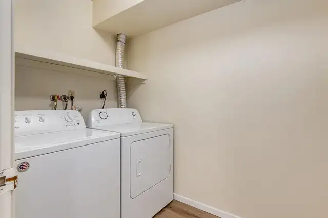 Enjoy the on-site playground and outside green spaces | Perfect  in Long Term Rentals in Edmonton - Image 15
