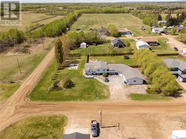 209 1st STREET W Pierceland, Saskatchewan in Houses for Sale in Meadow Lake - Image 34