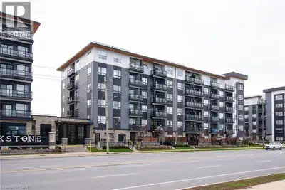 Discover modern living in this bright and stylish 1-bedroom, 1-bathroom condo with in-suite laundry....