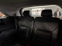 **SPRING SPECIAL!** FEATURING : V6 POWERED, AWD, 7 PASSENGER SEATING, PANORAMIC ROOF, MULTI DRIVE MO... (image 8)