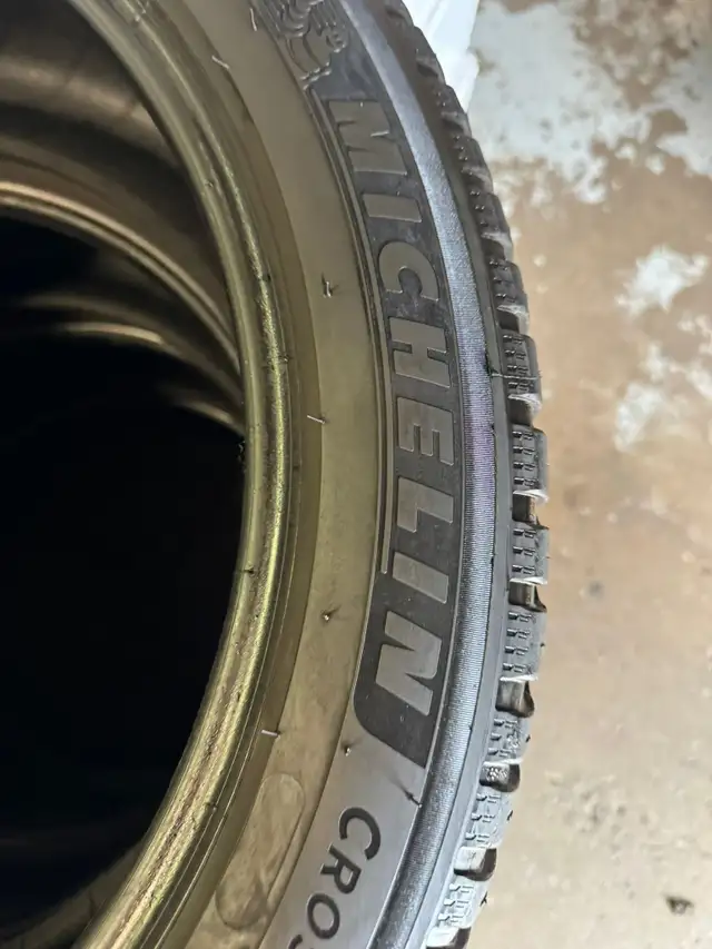 Four Used 265/45R20 Michelin CrossClimate Tires – Like New in Tires & Rims in Oakville / Halton Region - Image 3