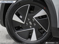 AMVIC LICENSED DEALER. PRICE EXPIRES May 21,2025 Engine: Electric L/100Km City: 0.0 L/100Km Hwy: 0.0... (image 7)