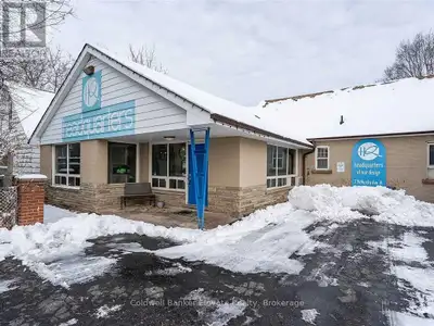 Well-Established & Professionally Maintained Hair and Beauty Salon Located in the Heart of Downtown...