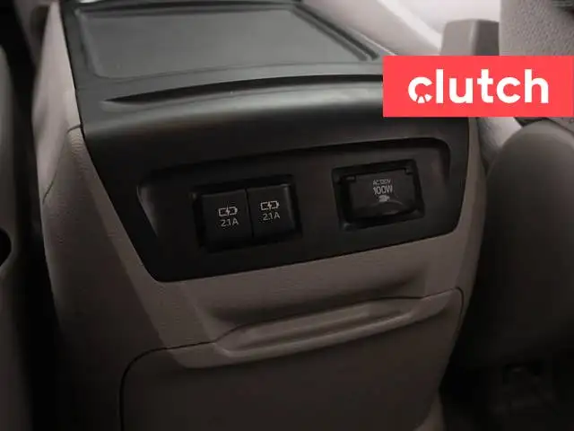 2020 Toyota Sienna LE 8-Passenger in Cars & Trucks in City of Toronto - Image 42