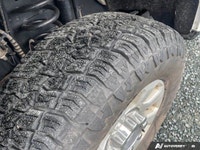 Come see this 2023 Ford Super Duty F-250 SRW XLT | 7.3L Godzilla V8 Power + Best-in-Class Gas Towing... (image 9)