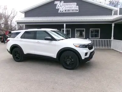 HERE'S A 2022 FORD EXPLORER TIMBERLINE EDITION ALL WHEEL DRIVE. BRAND NEW ALL TERRAIN TIRES JUST INS...
