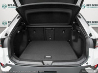AWD, Hands-Free Liftgate, Navigation System, Sunroof, Wireless Phone Charging! The 2025 Volkswagen I... (image 6)